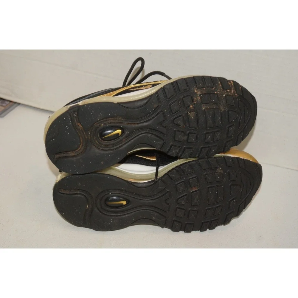 Nike Air Max 97 GS Black Metallic Gold Size 5.5Y (921522-014)